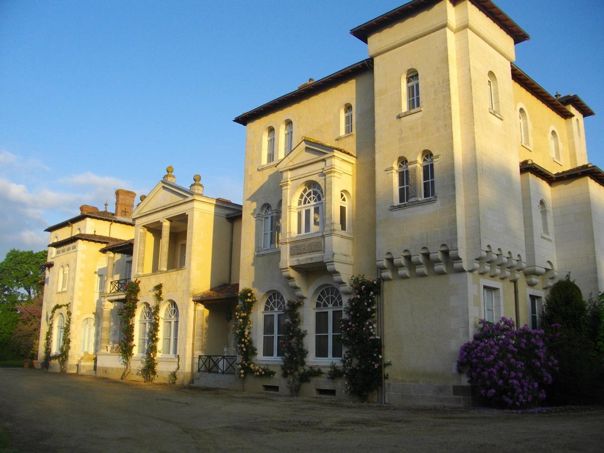 B&B Domaine De La Corbe Bournezeau Zewnętrze zdjęcie